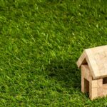 Acheter un terrain en lotissement vs isolé : avantages/inconvénients