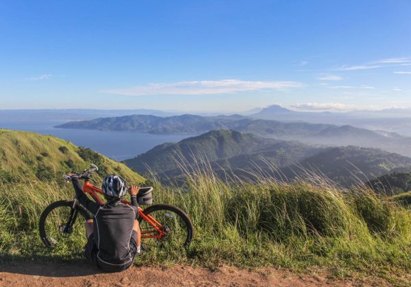 Équipements indispensables en vélo : pratiquer en toute sécurité