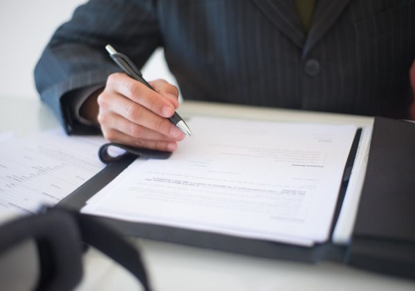 Quelles sont les assurances obligatoires pour construire une maison neuve ?